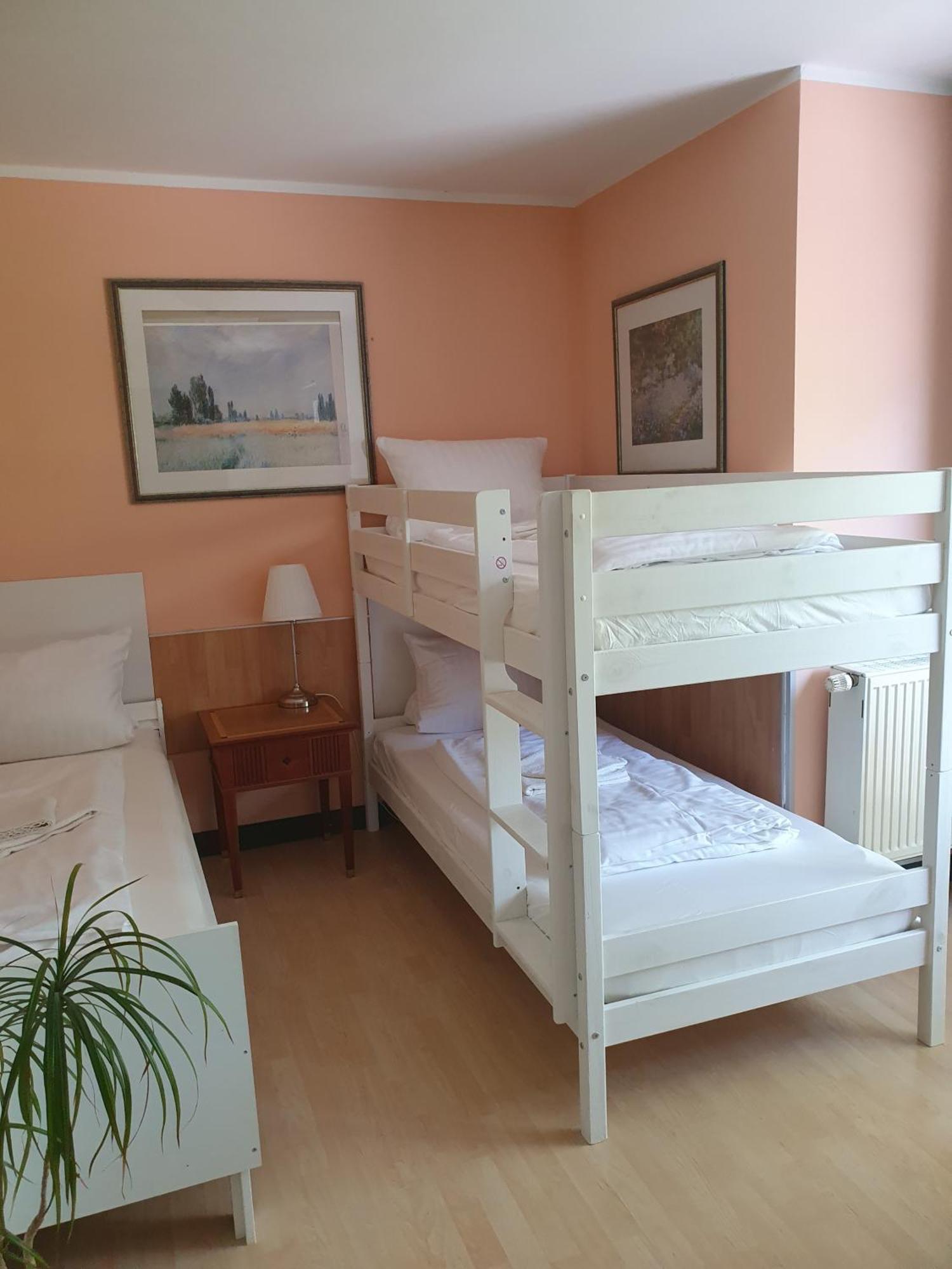 Citypark Hotel Кьолн Екстериор снимка
