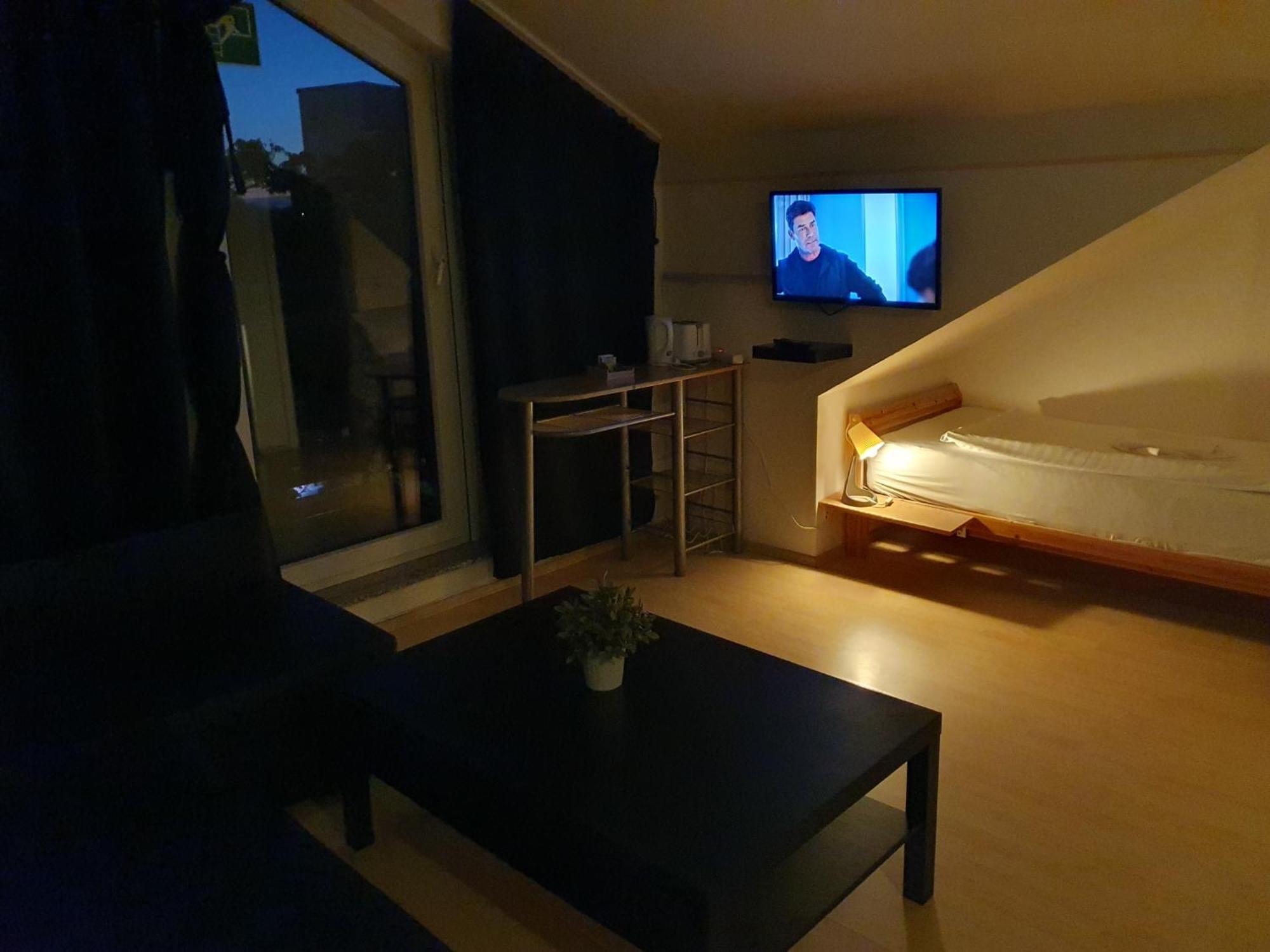 Citypark Hotel Кьолн Екстериор снимка