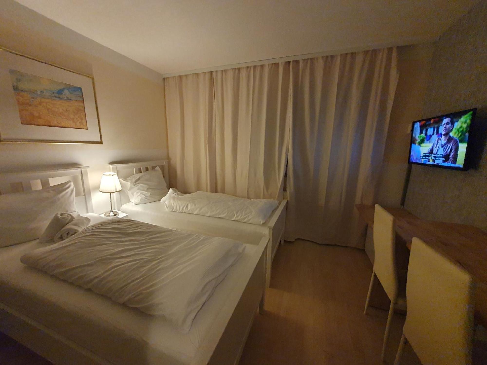 Citypark Hotel Кьолн Екстериор снимка