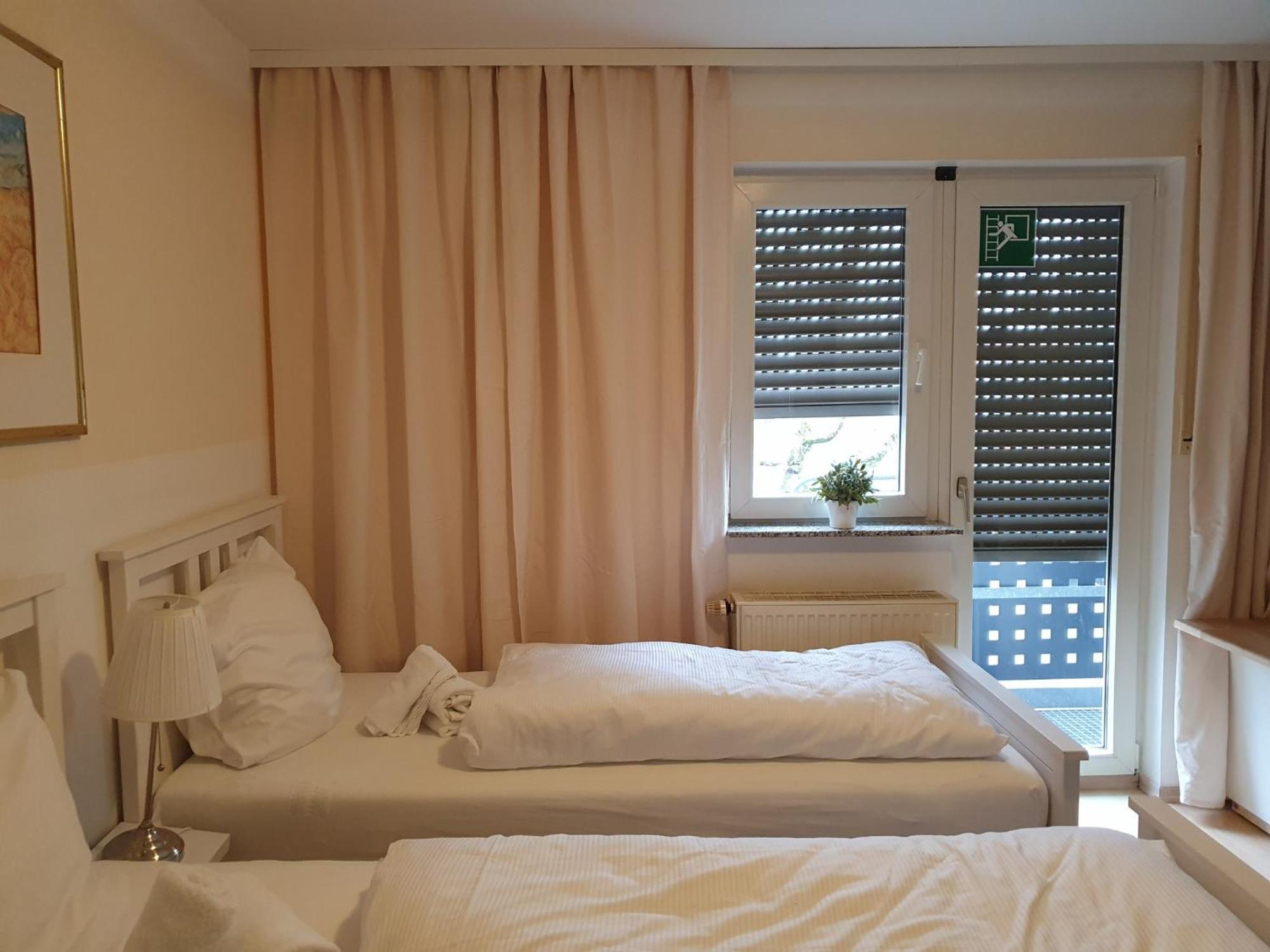Citypark Hotel Кьолн Екстериор снимка