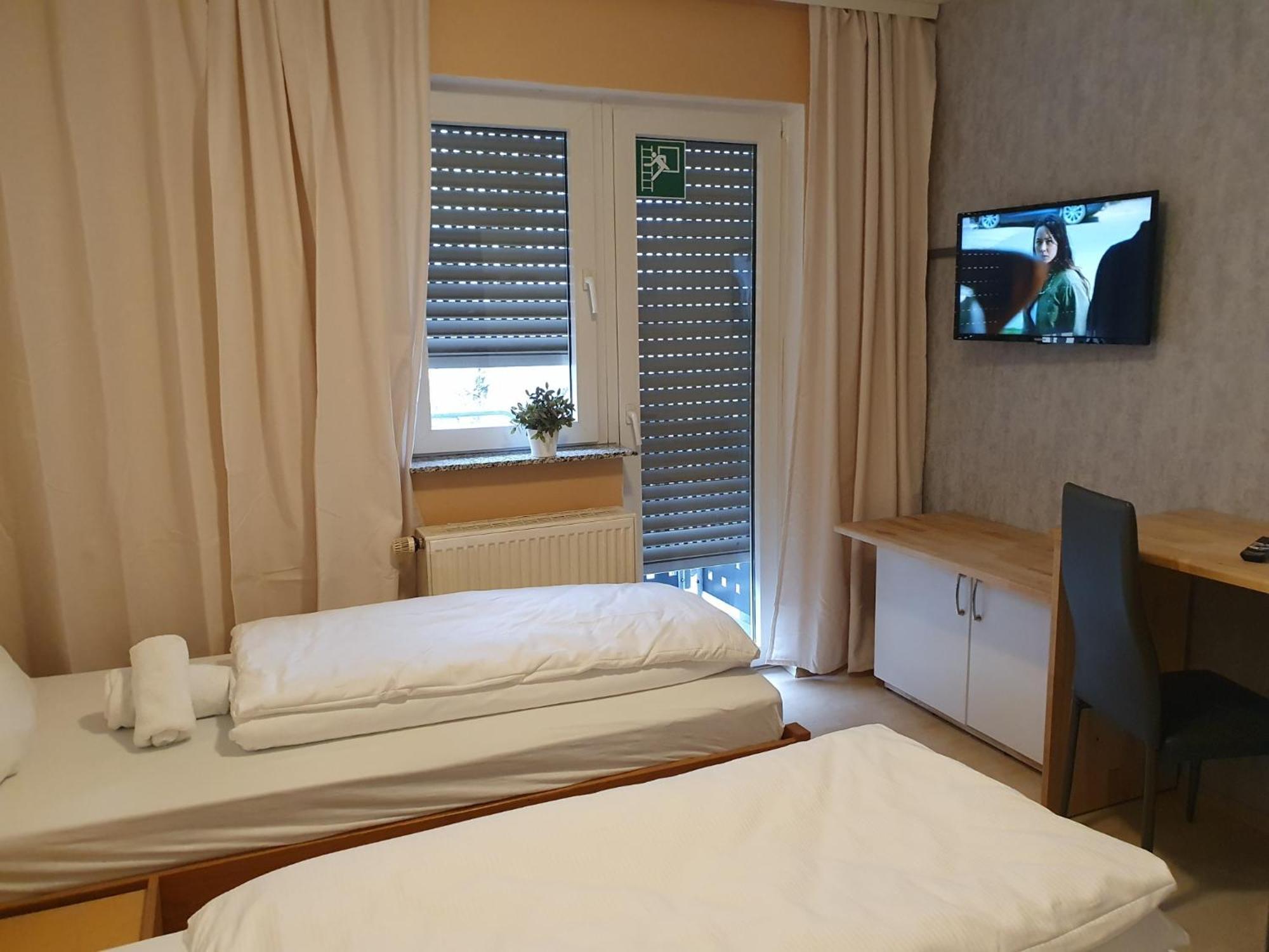 Citypark Hotel Кьолн Екстериор снимка