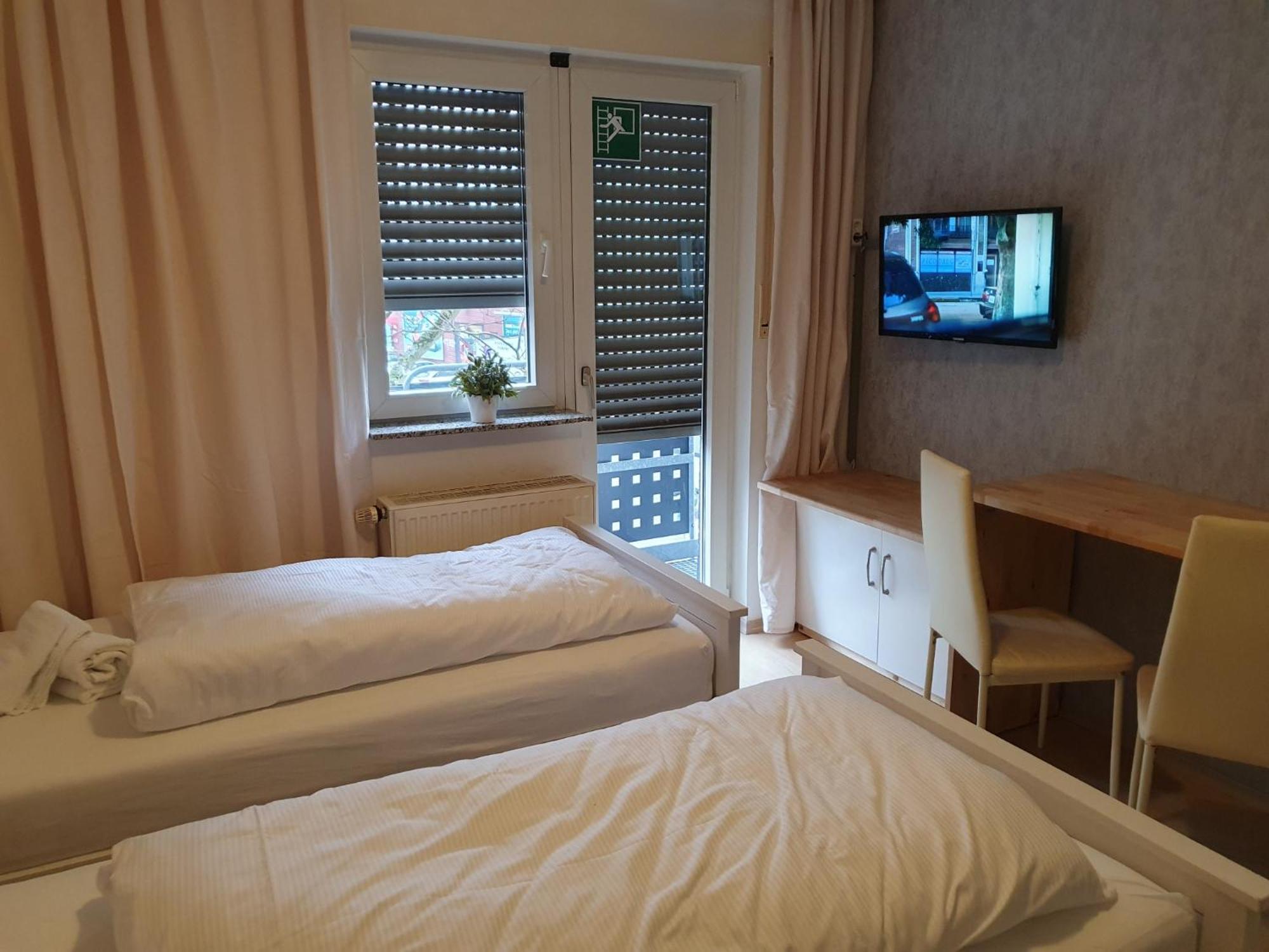 Citypark Hotel Кьолн Екстериор снимка